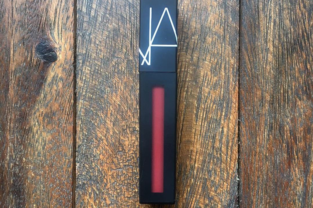 Nars ナーズ パワーマットリップピグメント2786 現役美容師がおすすめする秋冬人気色